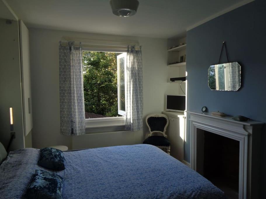 Charming English Style Studio Flat London Luaran gambar